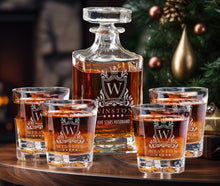 Load image into Gallery viewer, Custom 750ml Square Glass Decanter Set with Four Glasses and Gift Box
