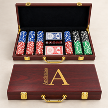 Load image into Gallery viewer, Custom Rosewood Finish 300 Chip Poker Set