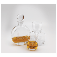 Load image into Gallery viewer, 750ml Flat Round Glass Decanter Set with Four 10 oz. Rocks Glasses. Personalized Engraving Gifts shipped from USA.