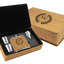 Load image into Gallery viewer, Leatherette Flask Sets